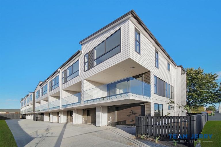 Photo of property in 6/2 Fairview Road, Papatoetoe, Auckland, 2025