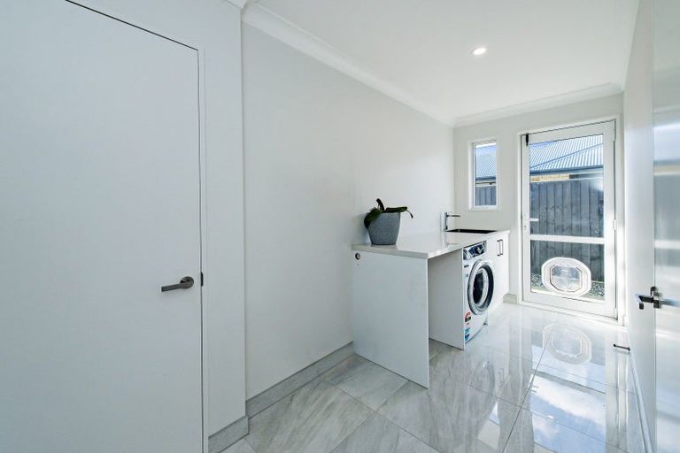 Photo of property in 10 Sandhurst Drive, Rolleston, 7615