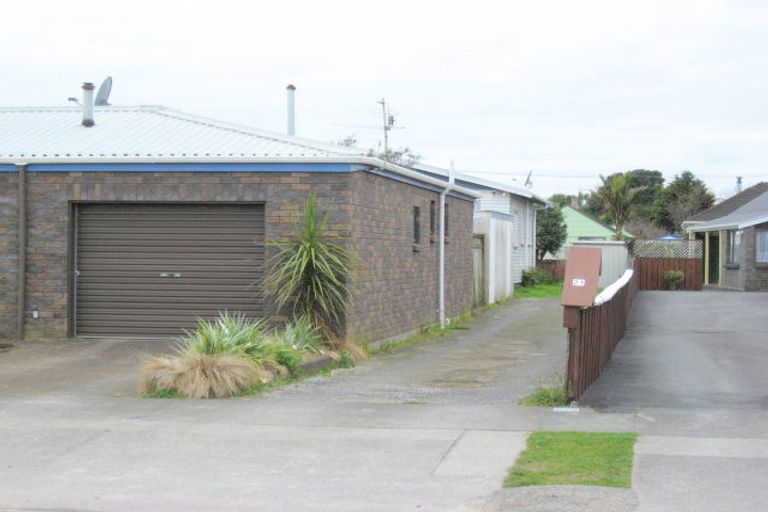 Photo of property in 19a Ropiha Street, Fitzroy, New Plymouth, 4312