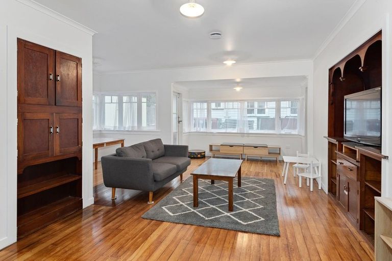 Photo of property in 11a Selwyn Avenue, Avenues, Whangarei, 0110