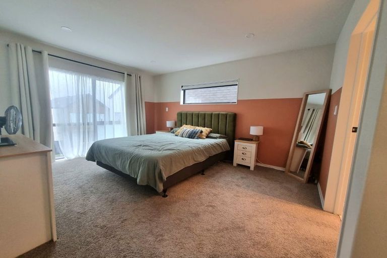 Photo of property in 72 Joshua Carder Drive, Hobsonville, Auckland, 0616