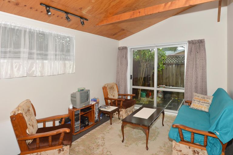 Photo of property in 8a Denby Crescent, Tikipunga, Whangarei, 0112