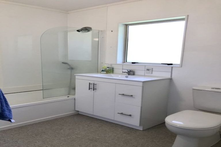 Photo of property in 8b Sunningdale Lane, Woodridge, Wellington, 6037