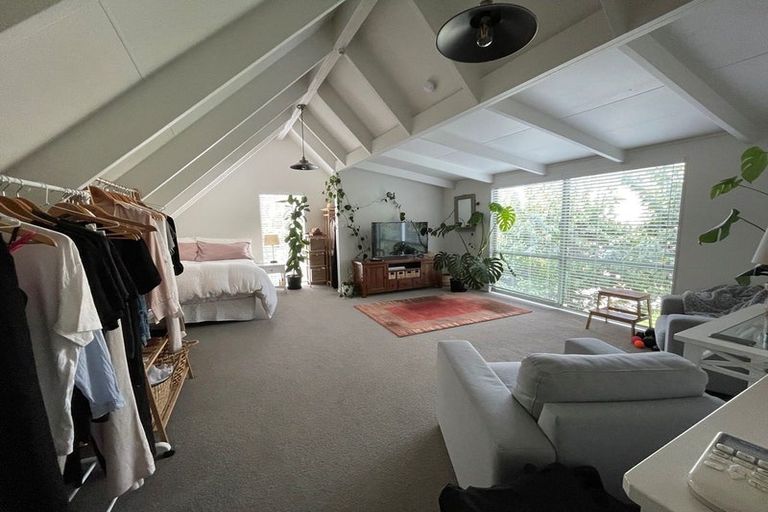 Photo of property in 1/28 Law Street, Torbay, Auckland, 0630