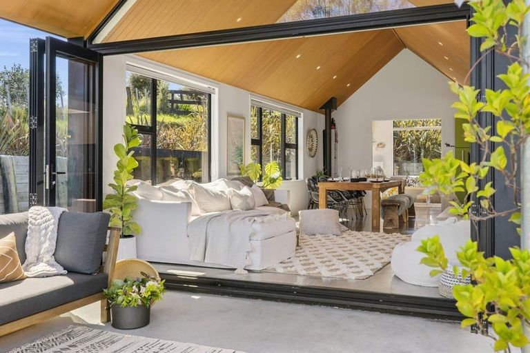 Photo of property in 49b Oceana Drive, Welcome Bay, Tauranga, 3175