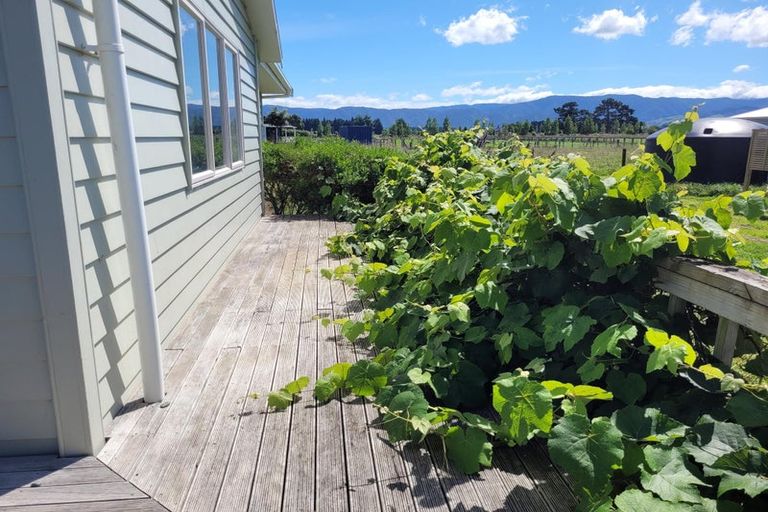 Photo of property in 76 Settlement Road, Morison Bush, Greytown, 5794