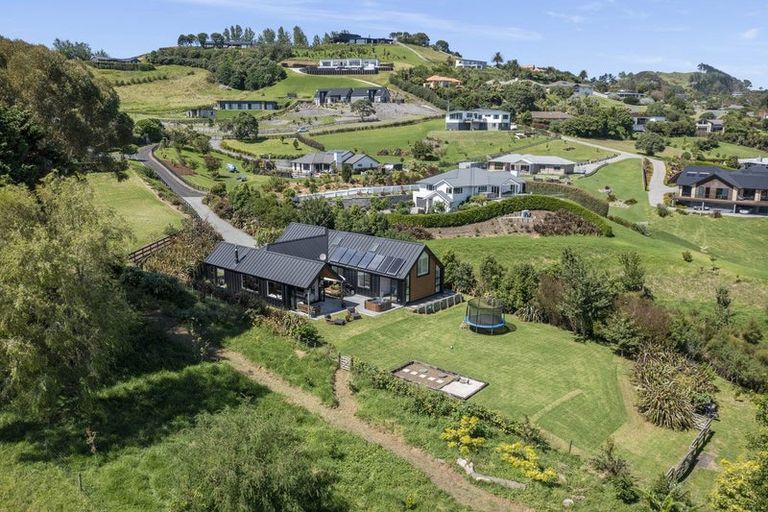 Photo of property in 49b Oceana Drive, Welcome Bay, Tauranga, 3175