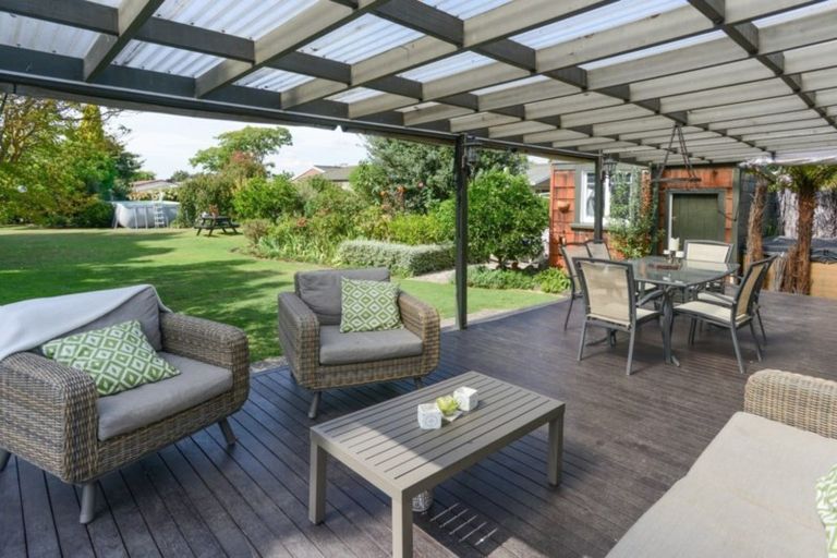 Photo of property in 204 Davis Street, Saint Leonards, Hastings, 4120