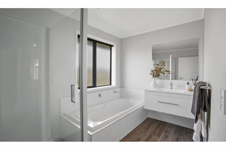 Photo of property in 18 Kilmurry Street, Halswell, Christchurch, 8025