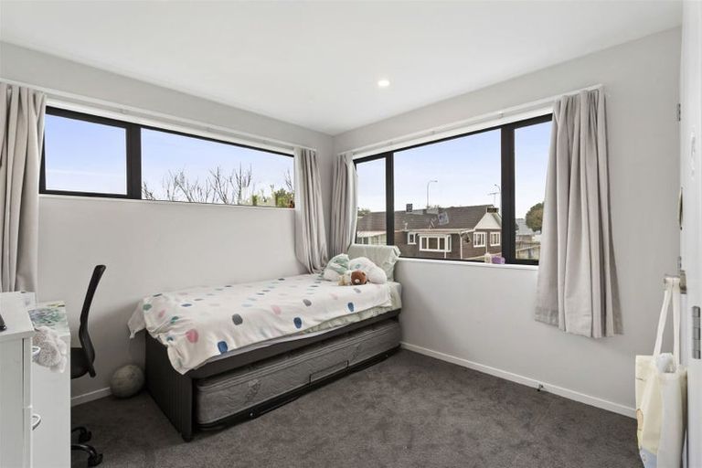 Photo of property in 14b Notre Dame Way, Albany, Auckland, 0632