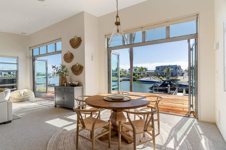 Photo of property in 156 Waterways Parade, Pauanui, Hikuai, 3579