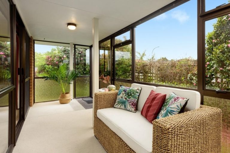 Photo of property in 26 Whitaker Street, Otumoetai, Tauranga, 3110