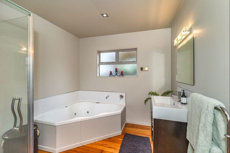 Photo of property in 9 Macarthur Street, Levin, 5510