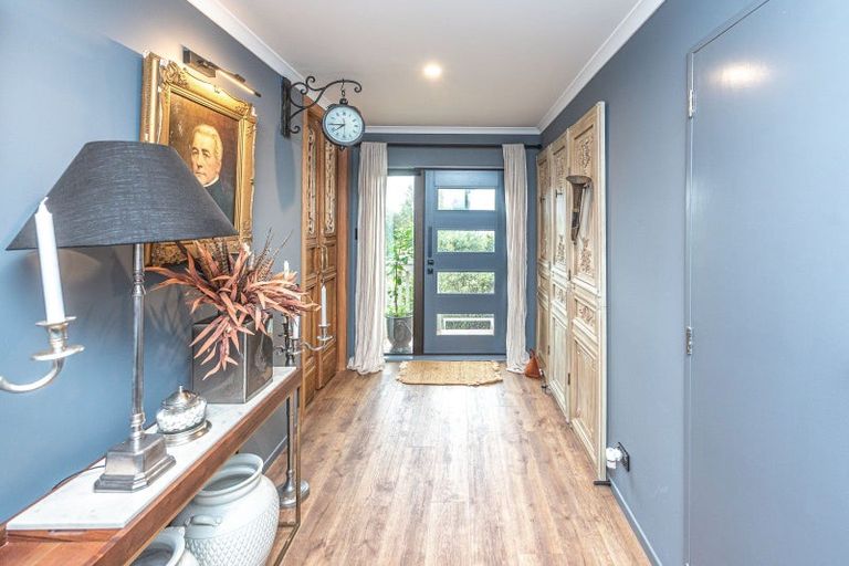 Photo of property in 11 D'arcy Road, Bastia Hill, Whanganui, 4500