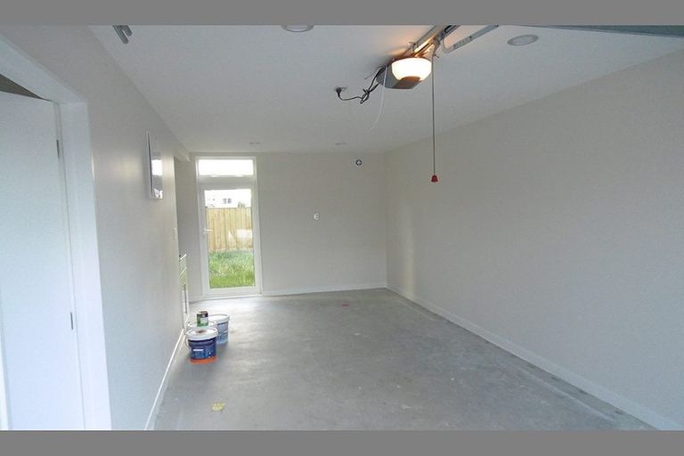 Photo of property in 28 Nephrite Lane, Henderson, Auckland, 0610