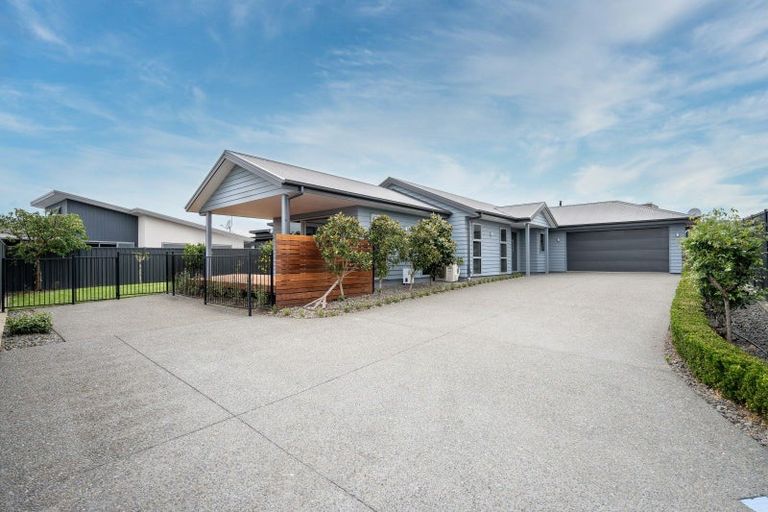 Photo of property in 134a Brookvale Road, Havelock North, 4130