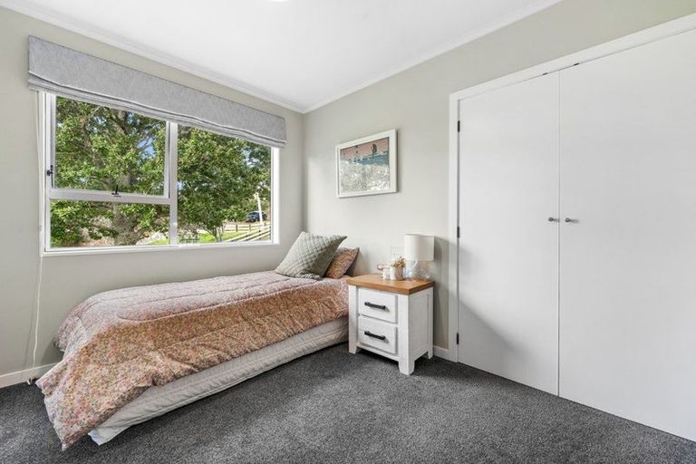 Photo of property in 219 Spur Road, Stillwater, Silverdale, 0993