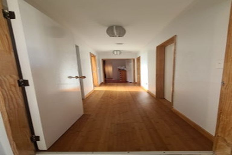 Photo of property in 67 Frobisher Street, Island Bay, Wellington, 6023