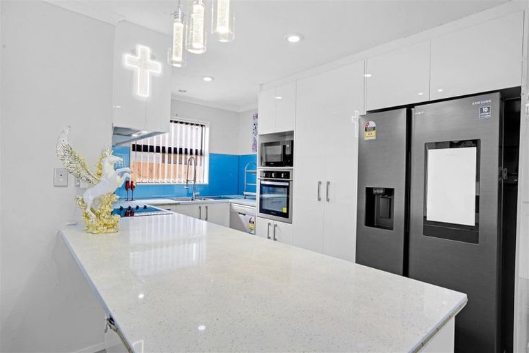 Photo of property in 109a Gray Avenue, Mangere East, Auckland, 2024