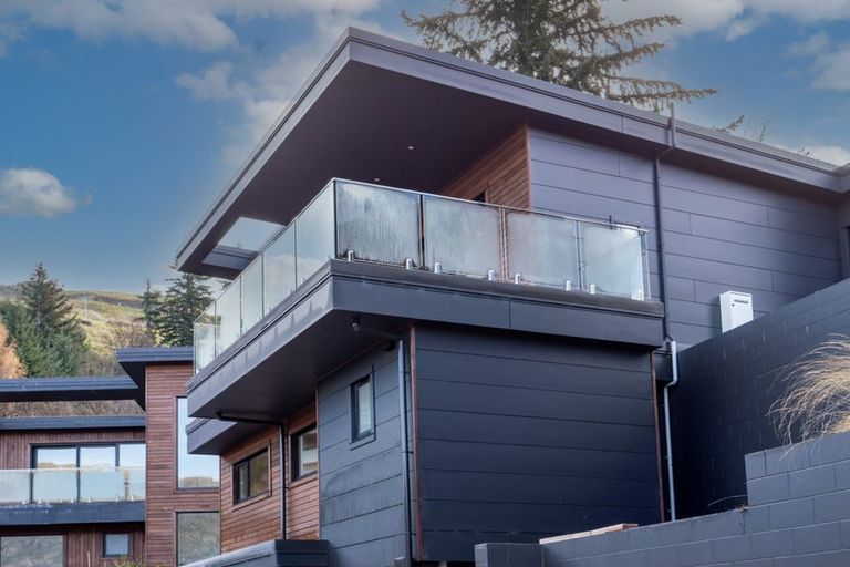 Photo of property in 9 Livingstone Lane, Frankton, Queenstown, 9300