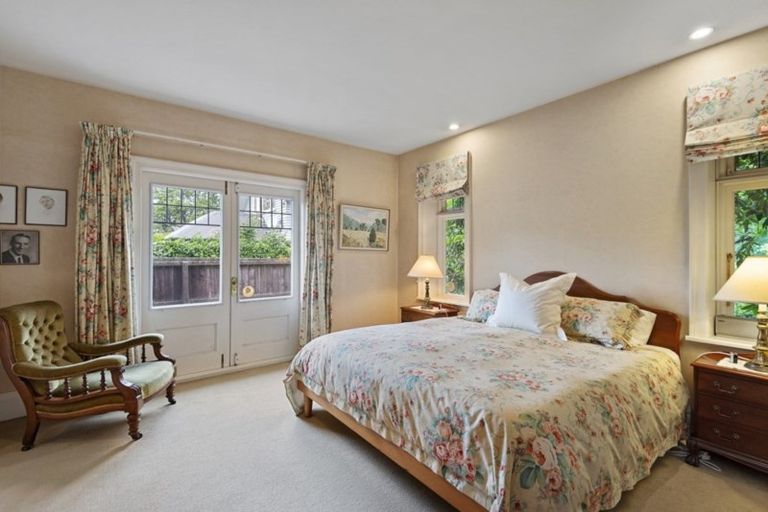 Photo of property in 186 Fendalton Road, Fendalton, Christchurch, 8052