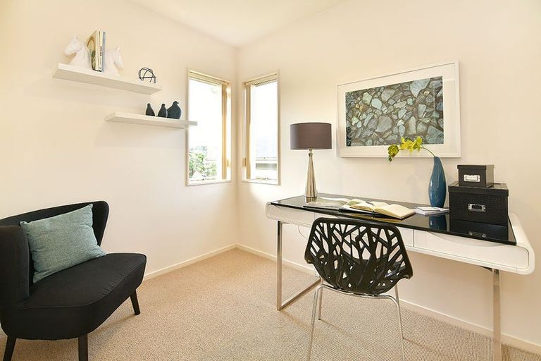 Photo of property in 9 Blue Heron Rise, Stanmore Bay, Whangaparaoa, 0932