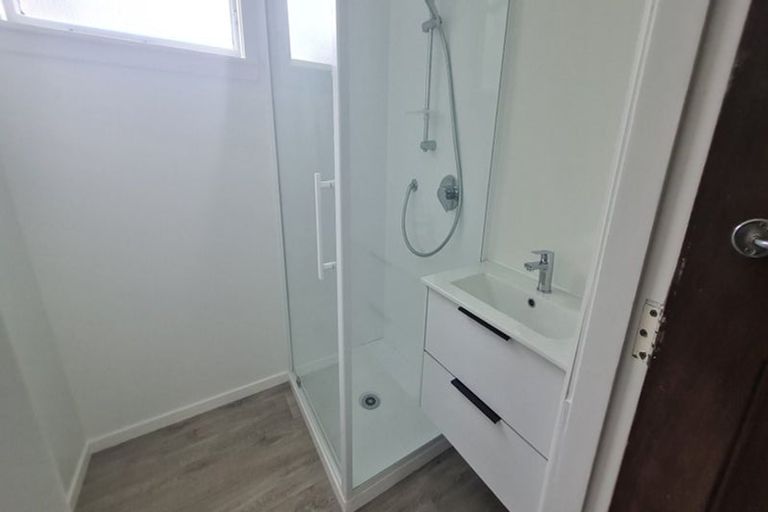 Photo of property in 150 Blenheim Road, Riccarton, Christchurch, 8041