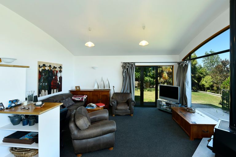 Photo of property in 59 Coster Street, Enner Glynn, Nelson, 7011