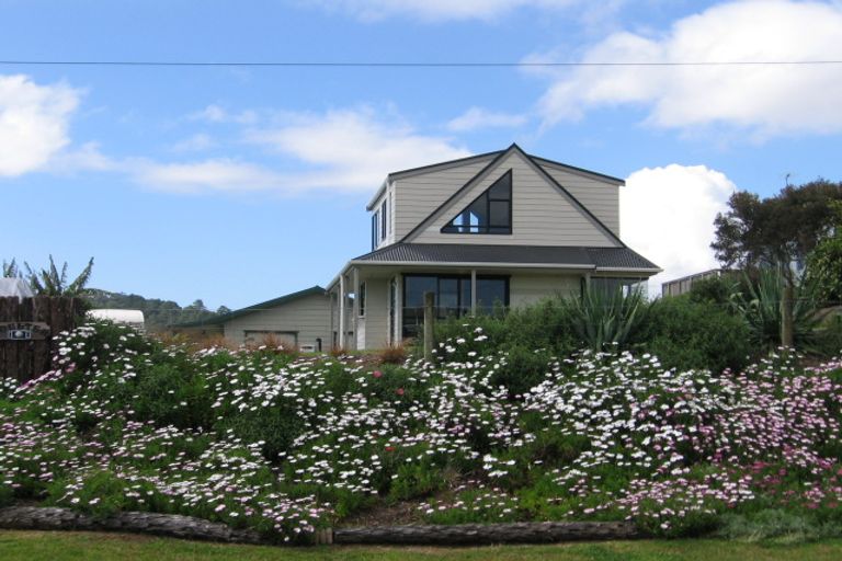 Photo of property in 102 Mcmahon Avenue, Whangapoua, Coromandel, 3582