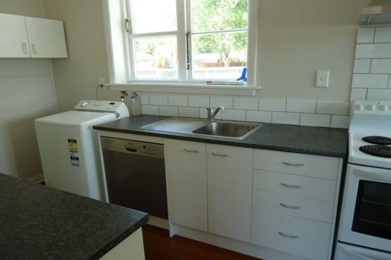 Photo of property in 1/8 Paeroa Street, Riccarton, Christchurch, 8041