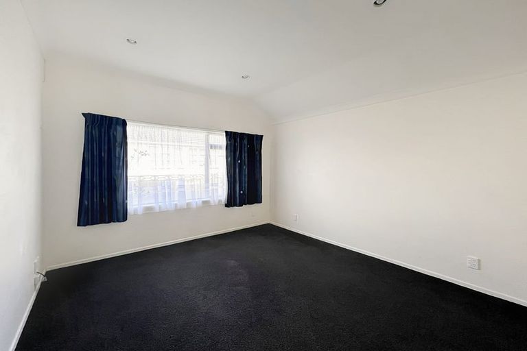 Photo of property in 30 Vogel Street, Roslyn, Palmerston North, 4414