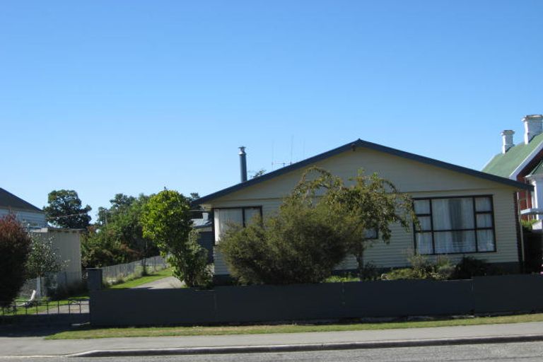 Photo of property in 22 Allnatt Street, Temuka, 7920