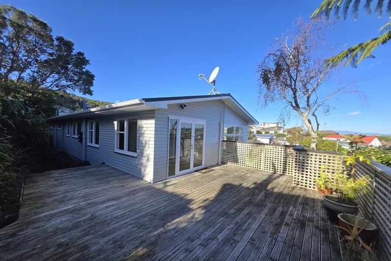 Photo of property in 94 Amapur Drive, Ngaio, Wellington, 6035