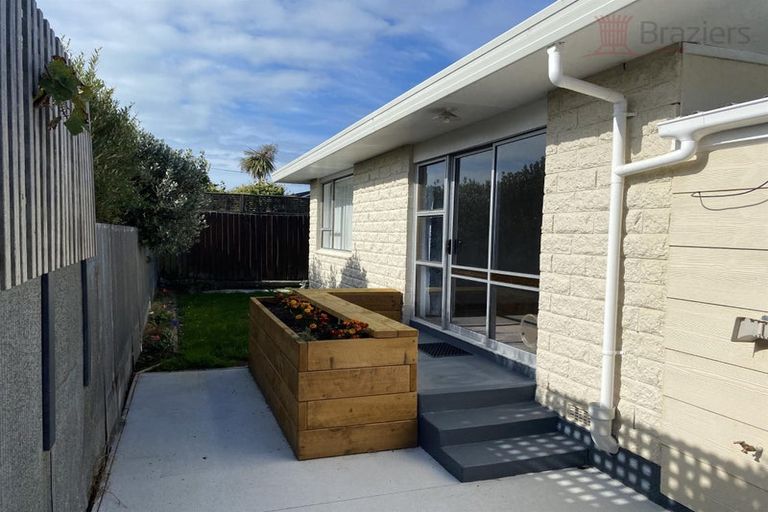 Photo of property in 72a Oram Avenue, New Brighton, Christchurch, 8061