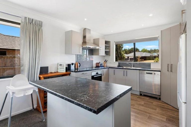 Photo of property in 6 Pukeko Street, Ruakaka, 0116