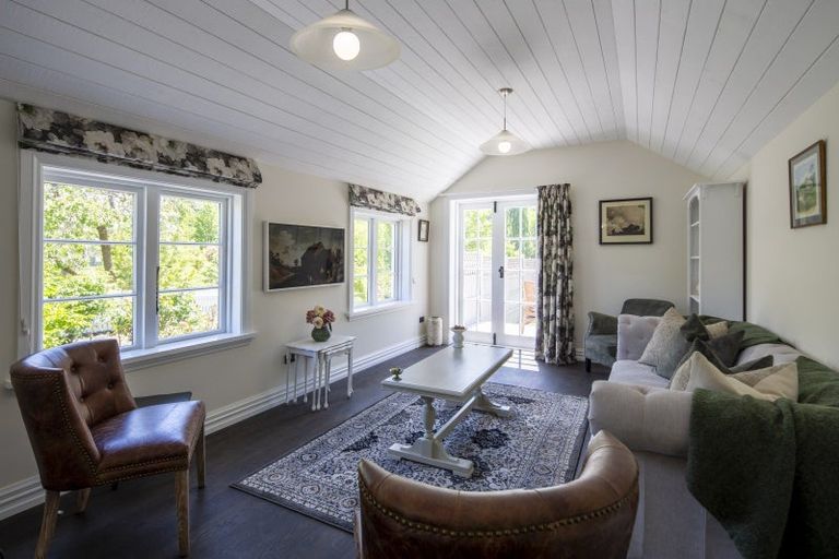 Photo of property in 17 Merioneth Street, Arrowtown, 9302