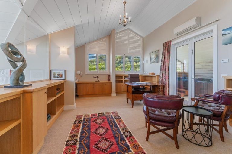 Photo of property in 49 Whakamoenga Point, Acacia Bay, Taupo, 3385