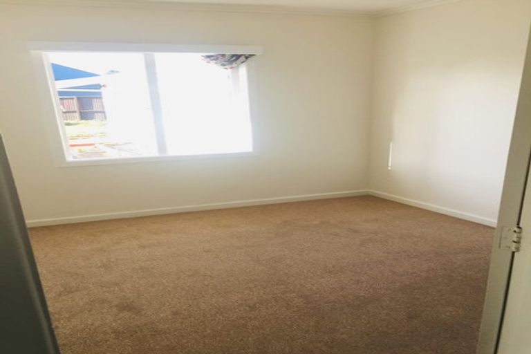 Photo of property in 1/11 Station Road, Takanini, 2112