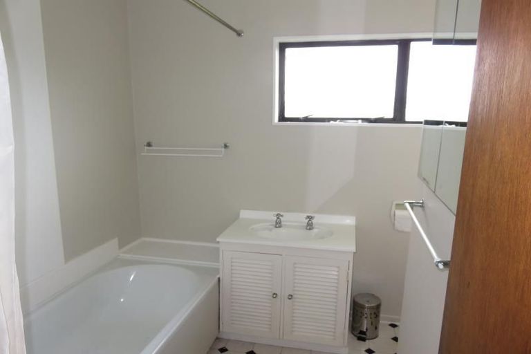 Photo of property in 10 Rosalind Street, Ngaio, Wellington, 6035