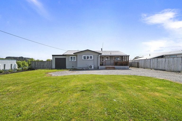 Photo of property in 37 Stanway Road, Halcombe, Feilding, 4779