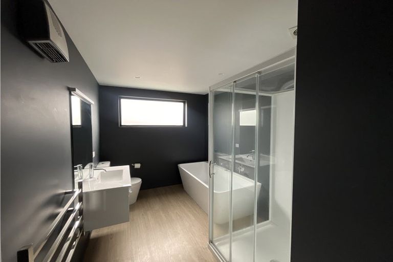 Photo of property in 6 Glen Dene Crescent, Wanaka, 9305