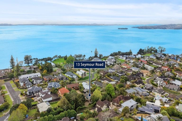 Photo of property in 13 Seymour Road, Mellons Bay, Auckland, 2014