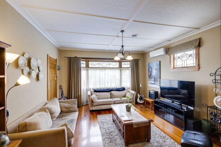 Photo of property in 57 Nelson Crescent, Napier South, Napier, 4110