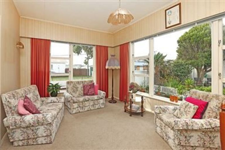 Photo of property in 38 Kauri Street, Miramar, Wellington, 6022