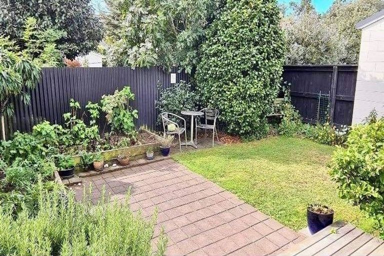 Photo of property in 5/30b Nortons Road, Avonhead, Christchurch, 8042