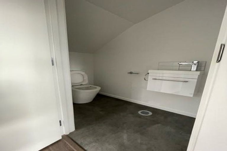 Photo of property in 27/28 Westgate Drive, Westgate, Auckland, 0614