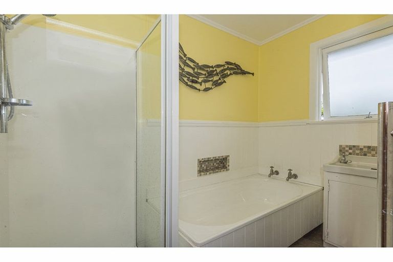 Photo of property in 27 Hinau Street, Tikipunga, Whangarei, 0112