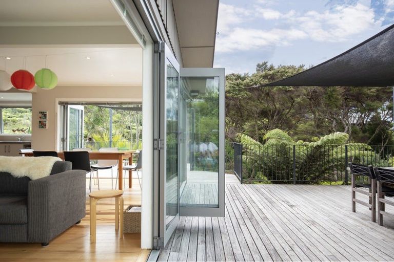 Photo of property in 100b Greenslade Road, Raglan, 3295