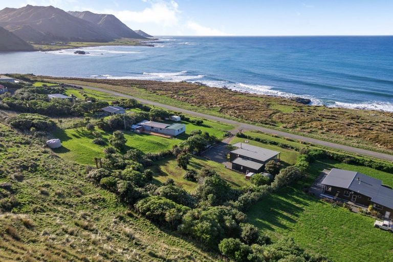 Photo of property in 149 Te Awaiti Road, Tora, Martinborough, 5782