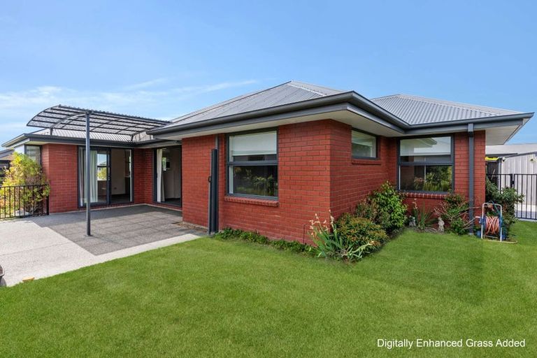 Photo of property in 24 Wootton Place, Kaiapoi, 7630